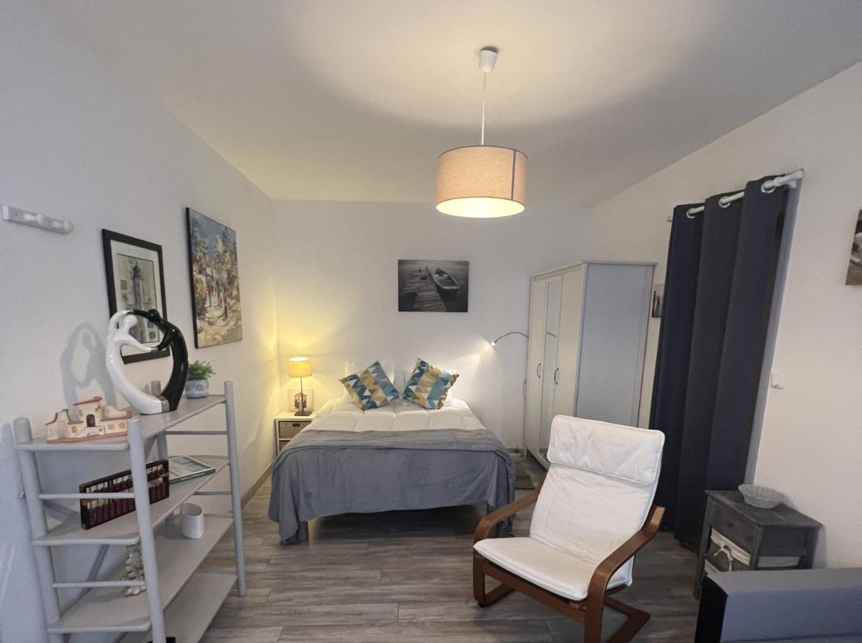 Ferienwohnung Le P'Tit Gris Rochefort  Exterior foto
